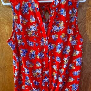 Juniors shirt, tank shirt